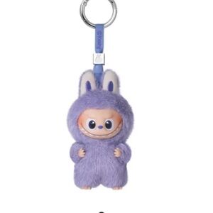 Unopened Labubu Pin for Love - ?